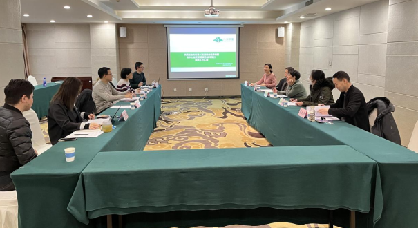 頤信養(yǎng)老公司牽頭編制的《街道綜合性養(yǎng)老服務(wù)中心管理規(guī)范》省級地方標準獲省市場監(jiān)督管理局批準發(fā)布 頤信養(yǎng)老公司牽頭編制的《街道綜合性養(yǎng)老服務(wù)中心管理規(guī)范》省級地方標準獲省市場監(jiān)督管理局批準發(fā)布