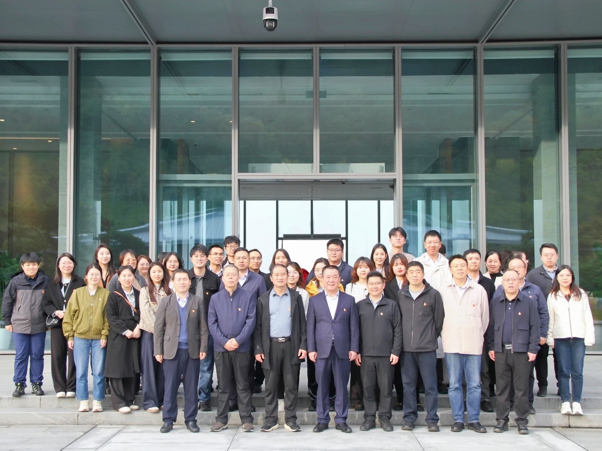 西安投資控股與市財政局相關黨支部聯(lián)合開展黨團共建主題活動